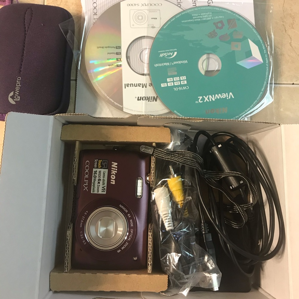 Nikon Coolpix S4300 Camera